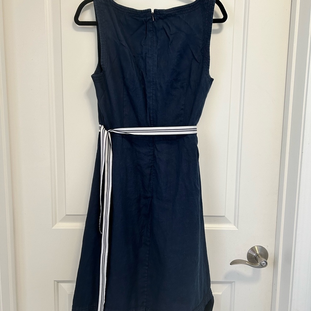 Banana Republic Navy Sleeveless Fit and Flare Dress with Belt - Preppy Style - Picture 3 of 4